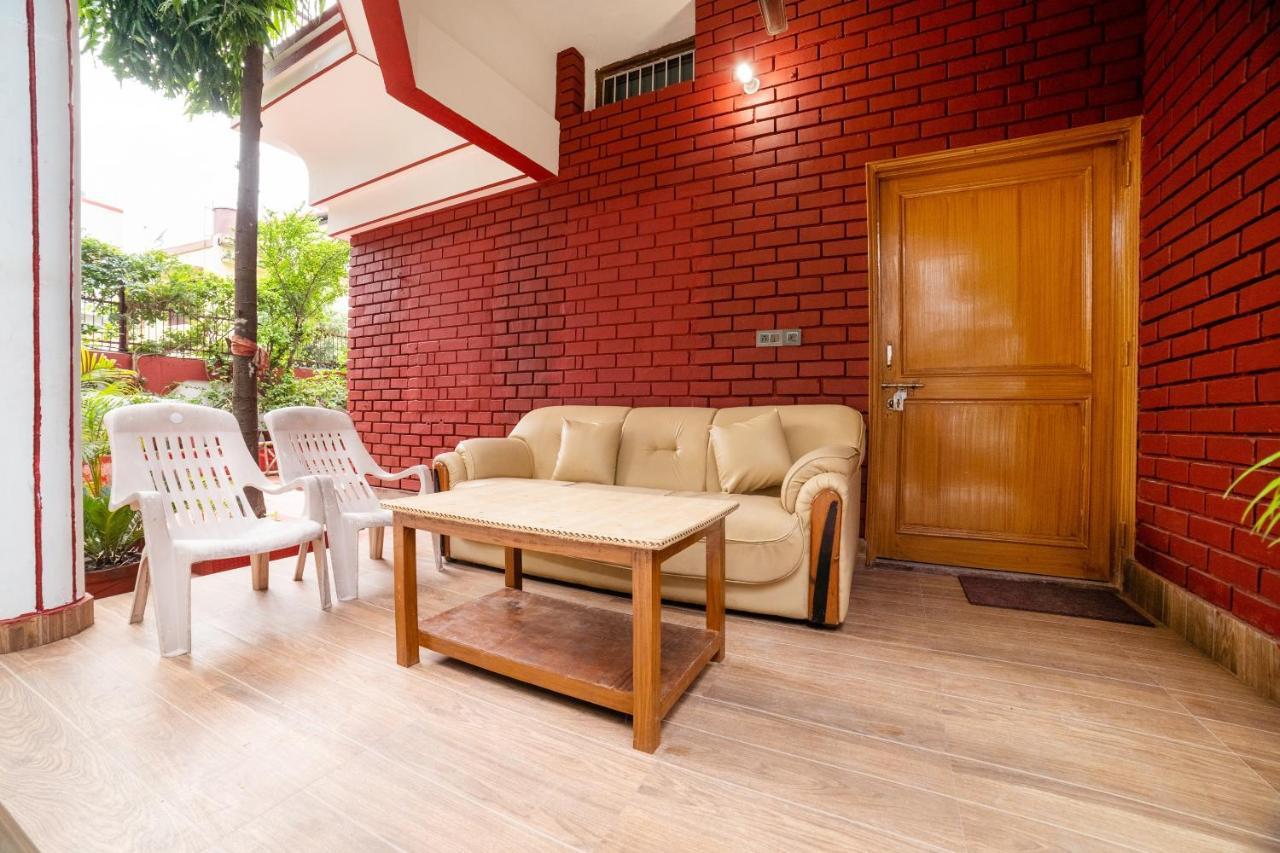Hotel O Home Gautam Homestay Деградун Екстер'єр фото